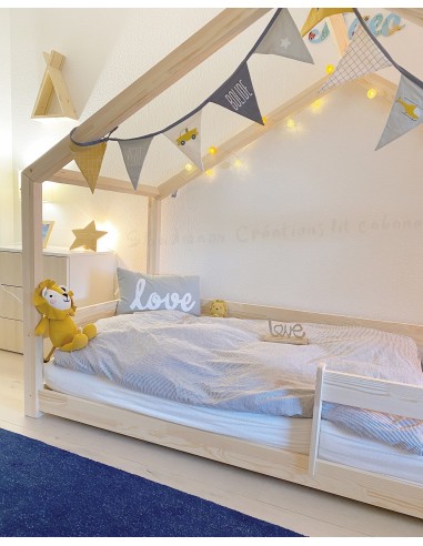 Lit cabane inversé avec barrière amovible