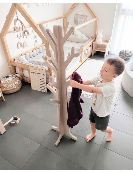 Porte manteau/habits pour enfant