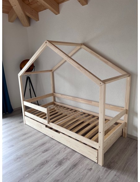 Lit gigogne inversé avec barrière amovible Lit gigogne inversé avec barrière amovible