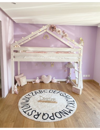 Lit à étage simple avec échelle de côté