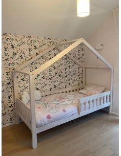 Lit cabane inversé avec barreaux non-amovibles